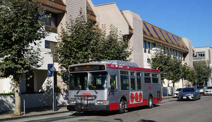 San Francisco MUNI Orion VII hybrid 8506